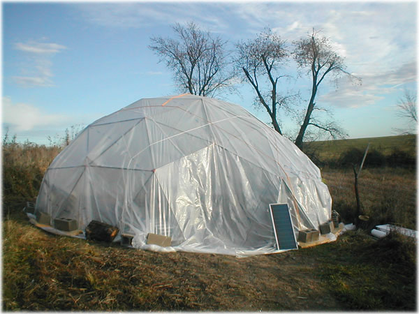 Greenhouse geodesic dome
